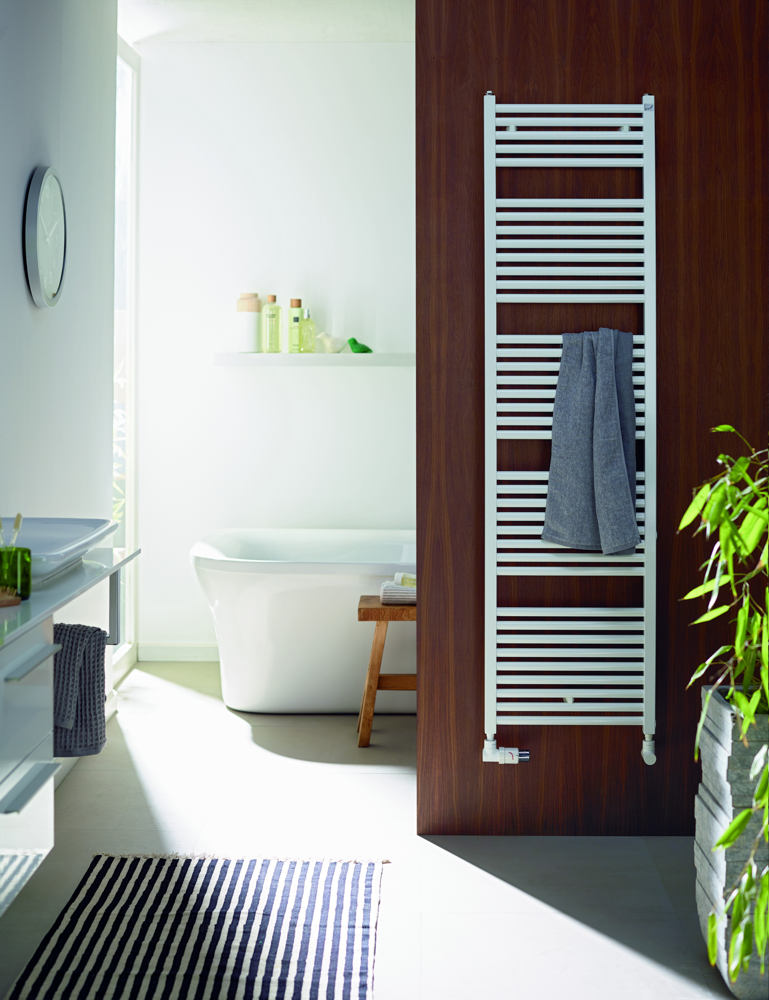 ZEHNDER ZENO RECHT 170X100 9016